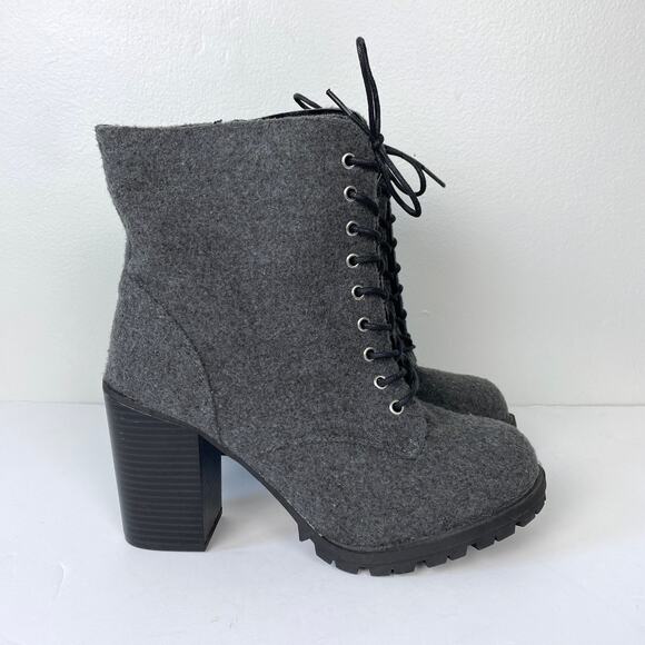 Lane Bryant Wool Blend Chunky Boots Lace Up Stacked Heel Gray Felt Boots Zip 9W - Picture 2 of 9